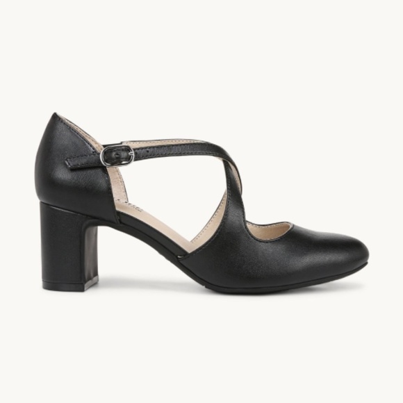LifeStride Tracy Strappy Pump (WIDE) - Picture 3 of 10